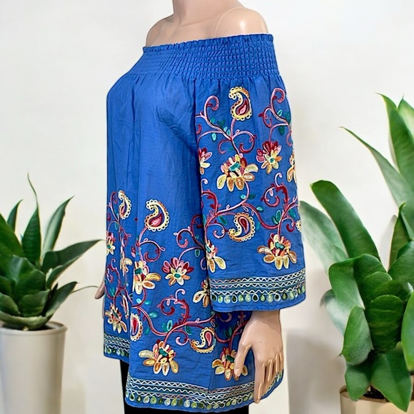 OSO Casuals Woven Chambray Crochet Detailed Convertible 3/4 Sleeve Top - Picture 13 of 16